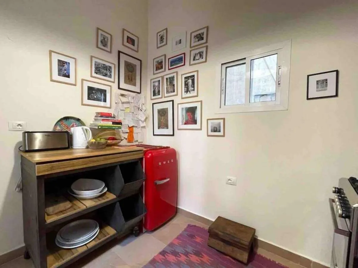 Apartment Designer 1Br Apt In Gemmayze Beirut